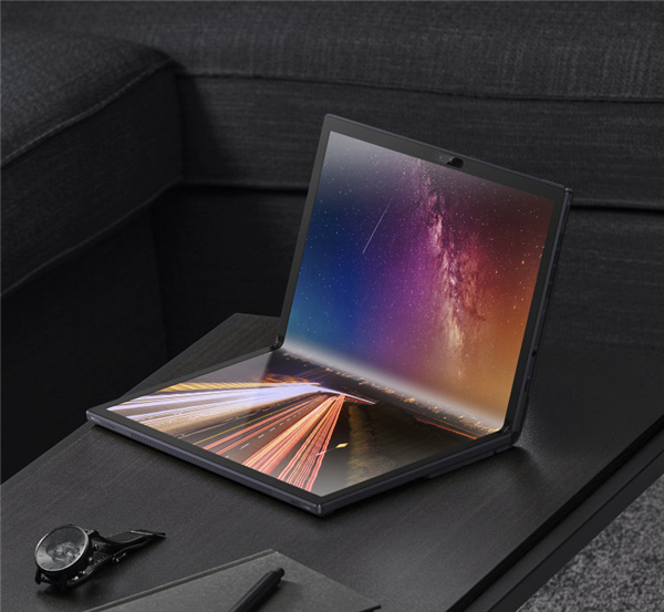 华硕发布首款折叠笔记本，京东方独供OLED屏幕 10万次折叠耐用性再定义移动办公